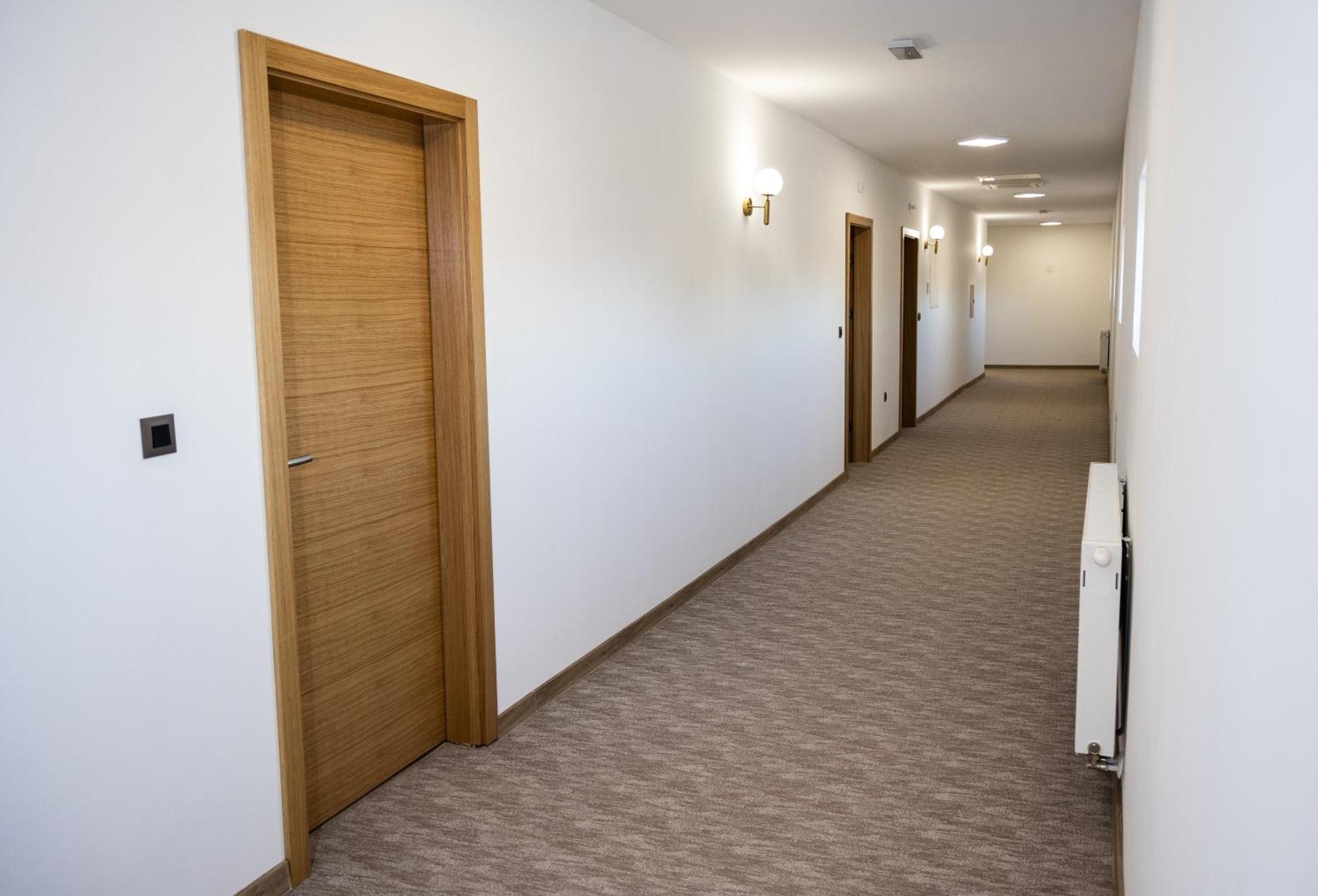 Hotel Pansion Mihica Dvori Babina Greda Esterno foto