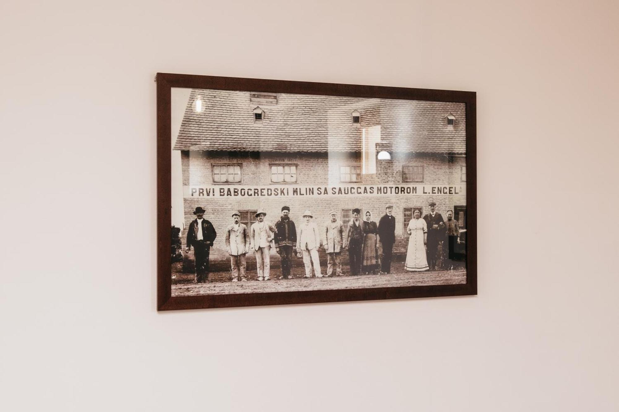 Hotel Pansion Mihica Dvori Babina Greda Esterno foto